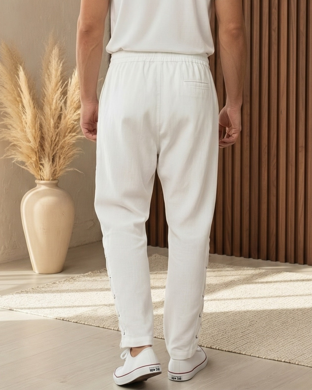 Jaan Trousers - Relaxed Linen in White - back fit