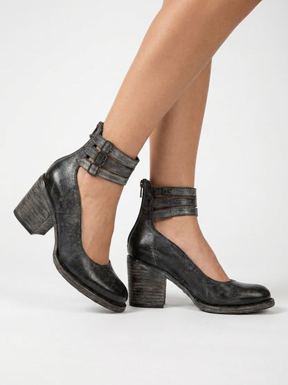 Signe Heels - Elegant Comfort