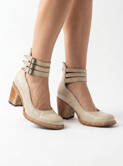 Signe Heels - Elegant Comfort