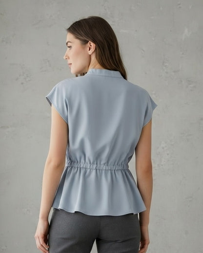 Finn Blouse - Stand-Collar in Blue Shirt - back fit
