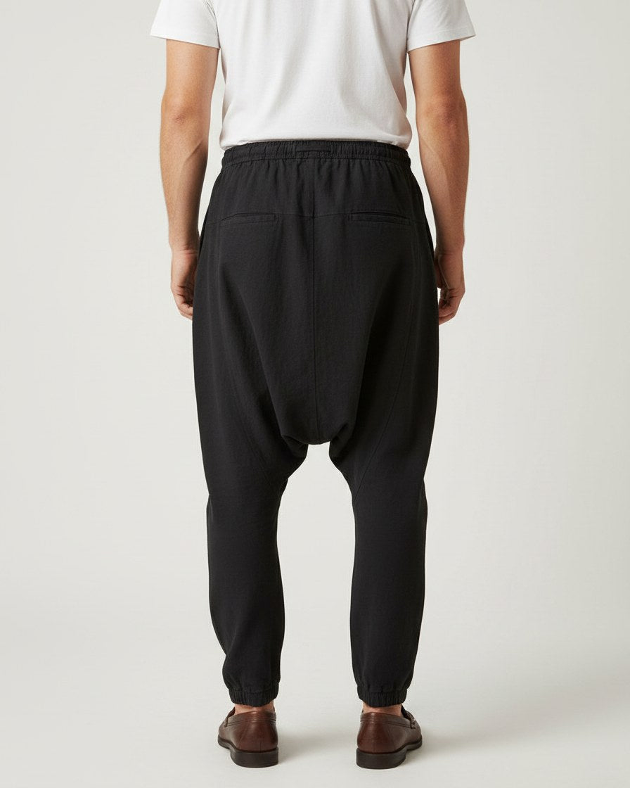 Mael Trousers - Relaxed Linen in Black - back fit