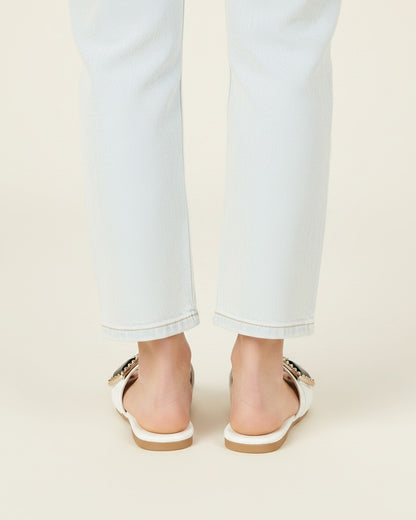 Hael Sandals - Leather in WHITE - back fit