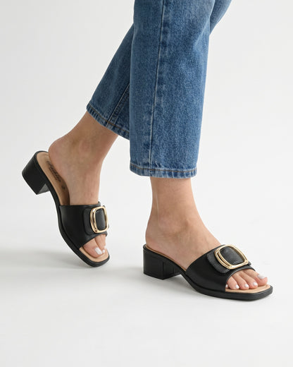 Vael Sandals - Square-Toe Block-Heel in Black
