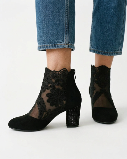 Dael Boots - Block-Heel Leather in Black - front variant black