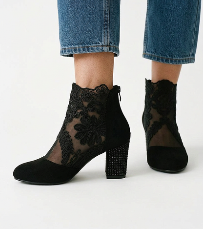 Dael Boots - Block-Heel Leather in Black