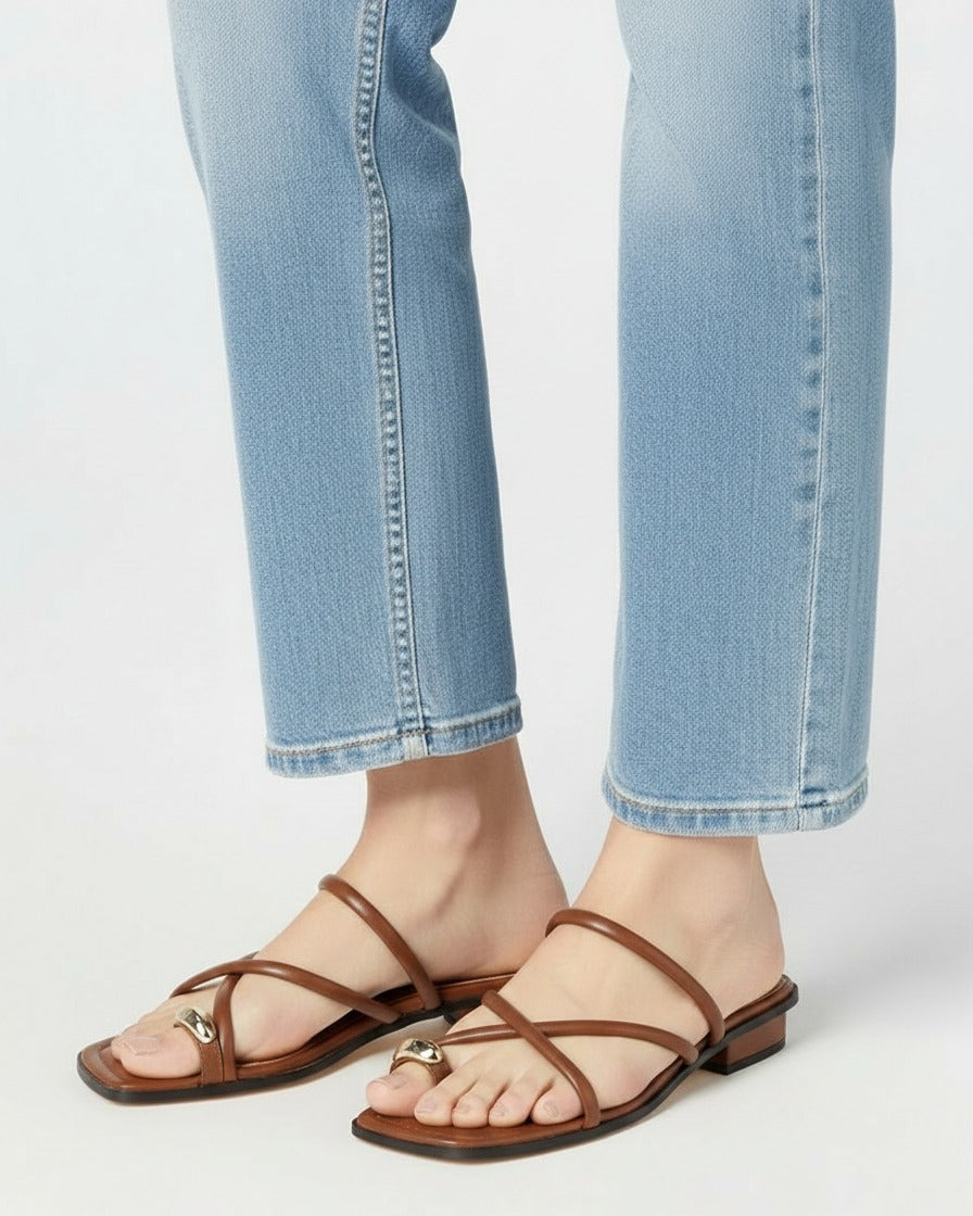 Iben Sandals - Leather in Brown