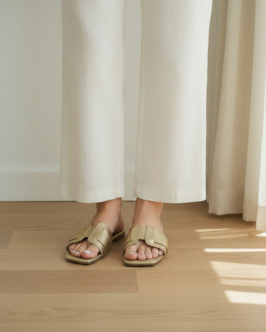Pael Sandals - Square-Toe in Gold