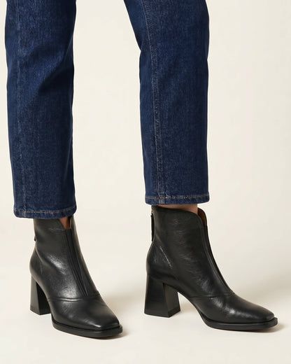 Sael Boots - Square-Toe Block-Heel Leather in Midnight