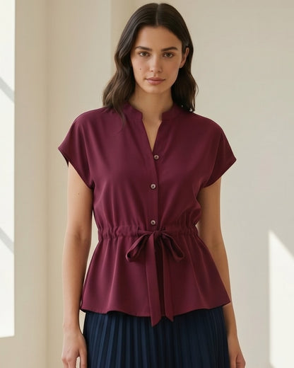 Finn Blouse - Stand-Collar in Red Shirt - indoor 1