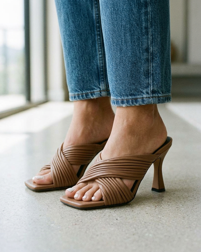 Faro Sandals - Square-Toe in Khaki - indoor 1