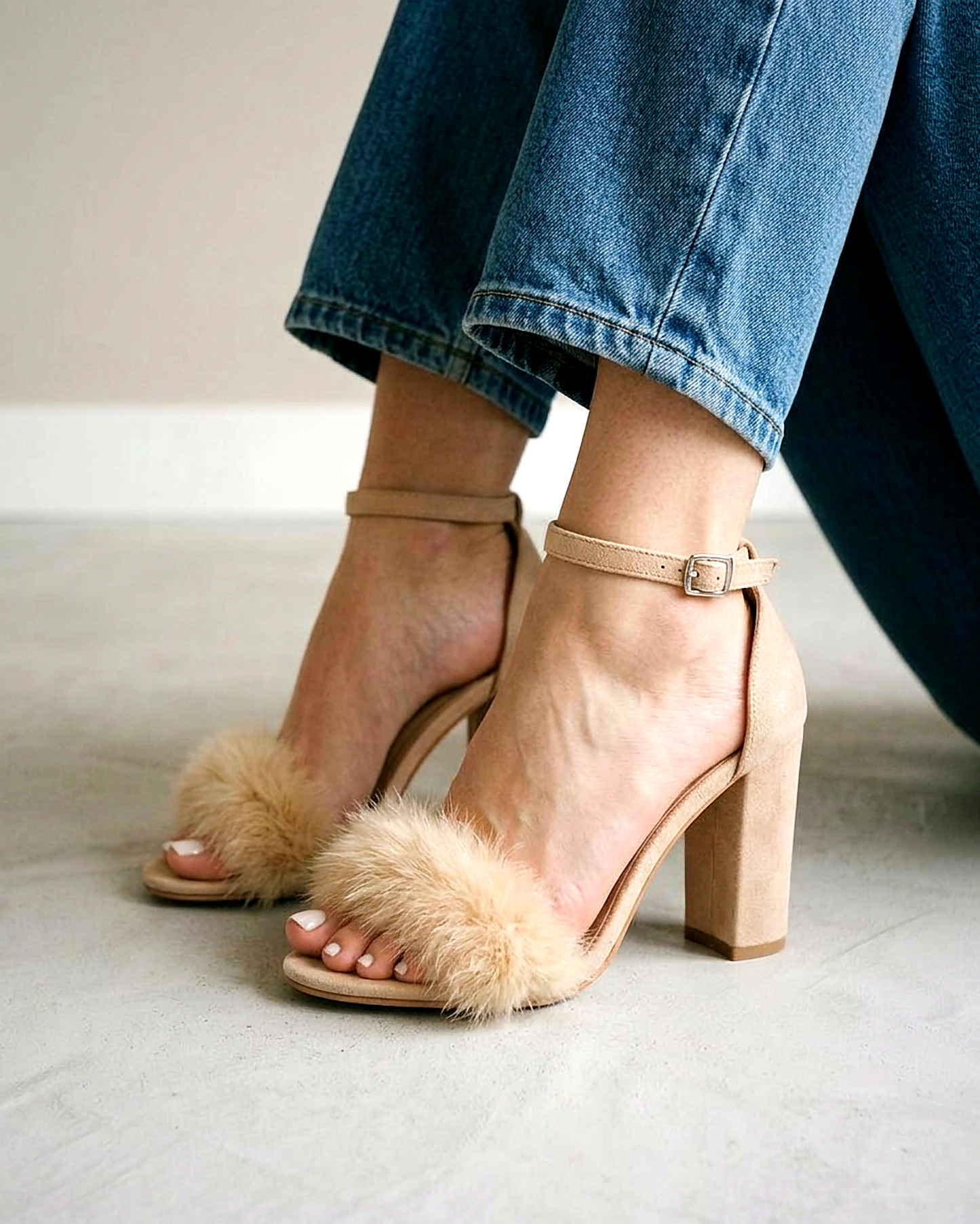 Sylvie Sandals - Block-Heel Suede in Beige - indoor 1