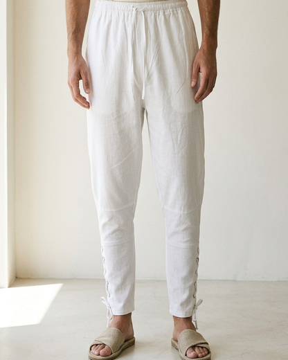 Jaan Trousers - Relaxed Linen in White - indoor 1