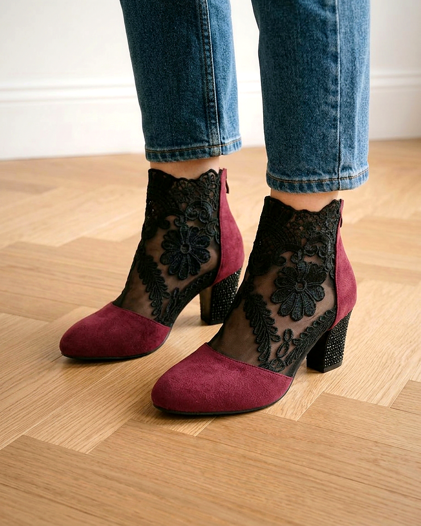 Ingrid Boots - Pointed-Toe Block-Heel Leather in Wine red - indoor 1