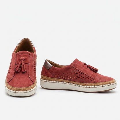 Avery Slip-Ons - Comfort