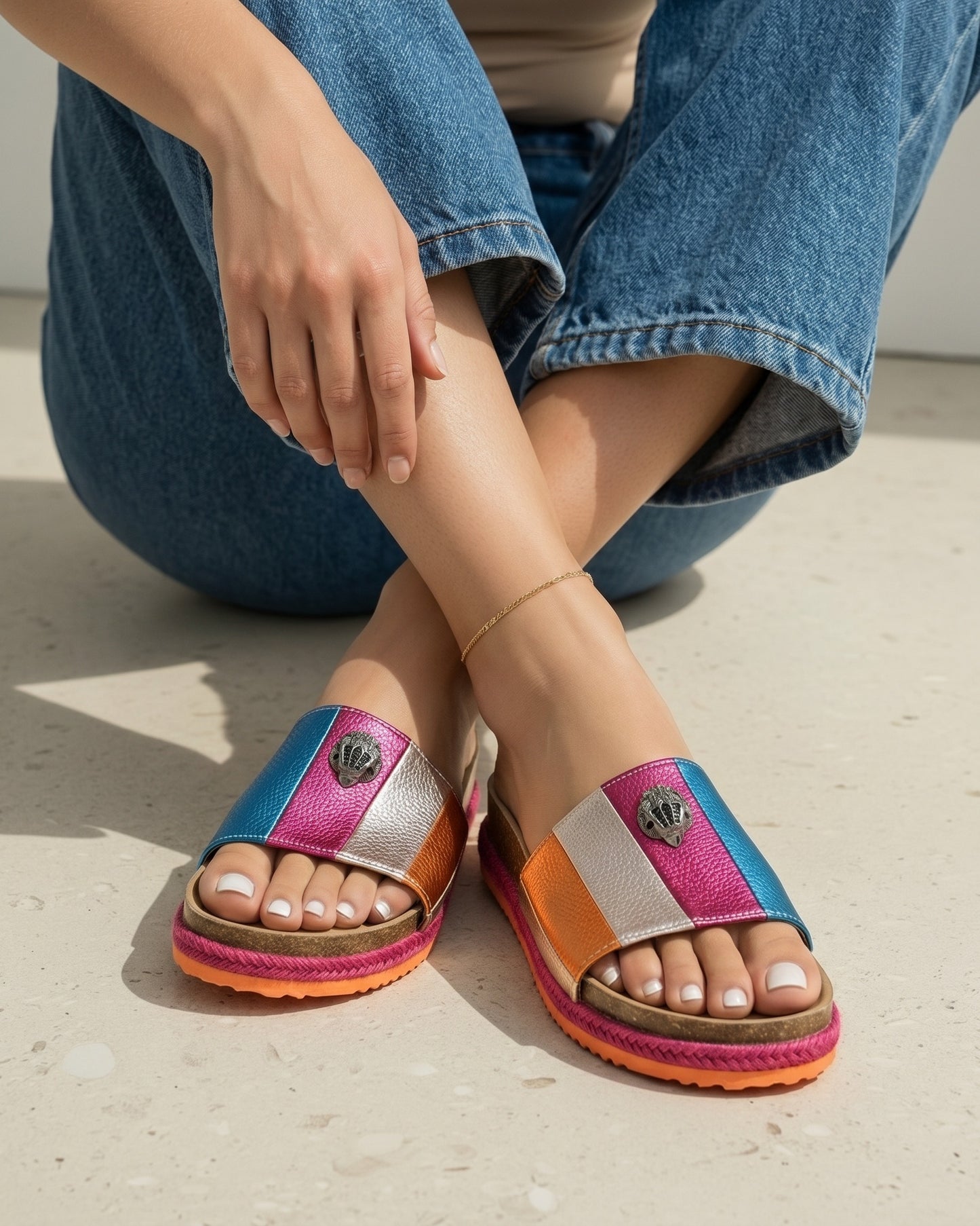 Cove Sandals - Platform in Beige