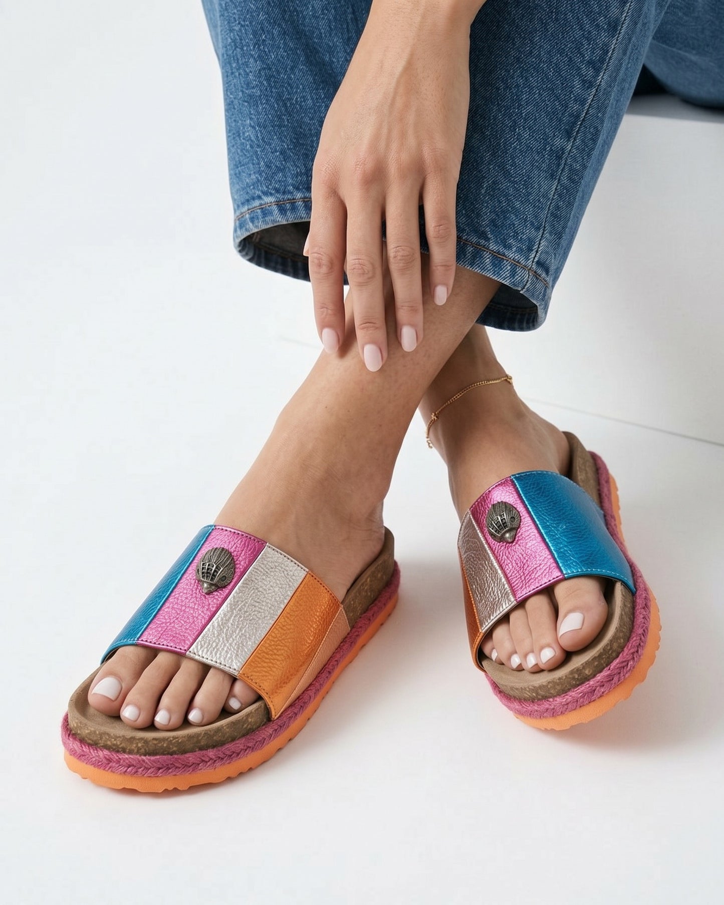 Cove Sandals - Platform in Beige