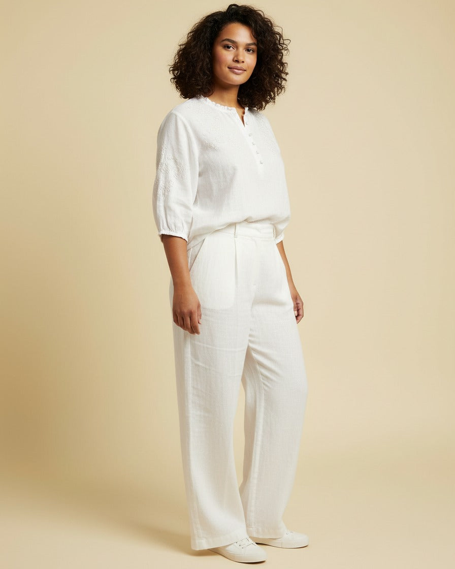 Finn Blouse - Linen in White - midsize front