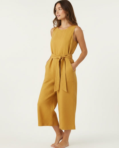 Aleo Dress - Linen in Yellow - midsize front