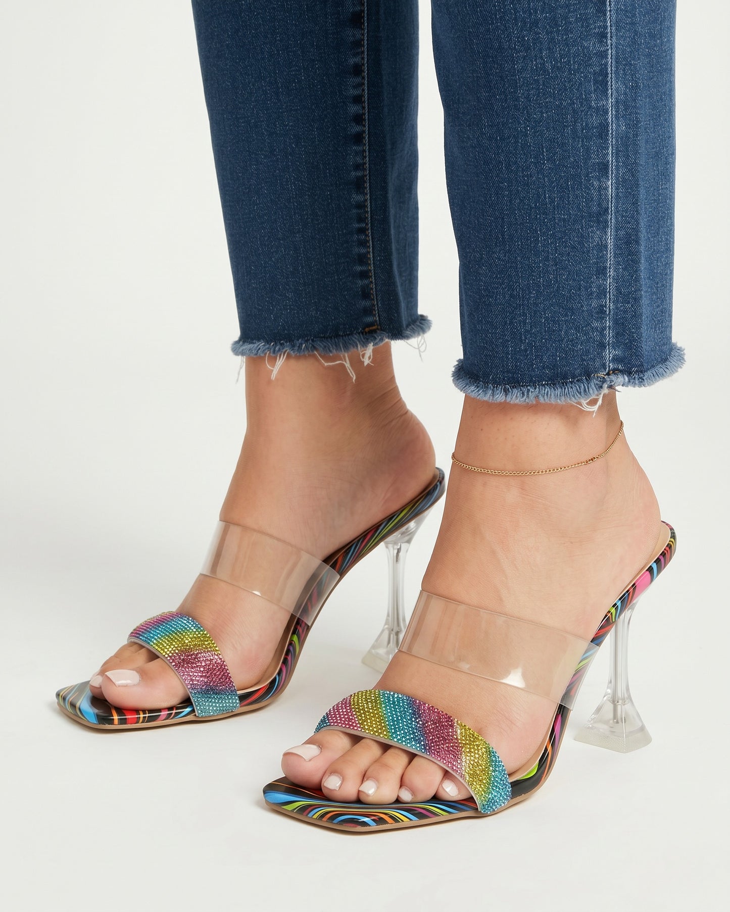 Raen Shoes - Square-Toe in Black - midsize front