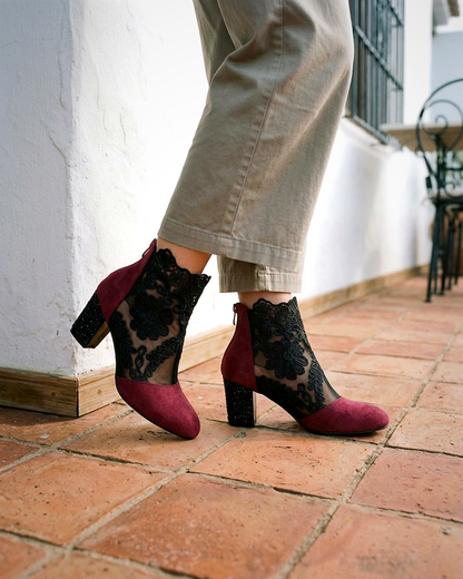 Ingrid Boots - Pointed-Toe Block-Heel Leather in Wine red
