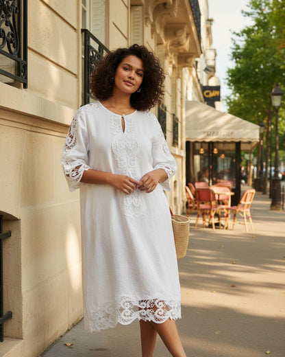 Mara Dress - Linen in White - outdoor 2