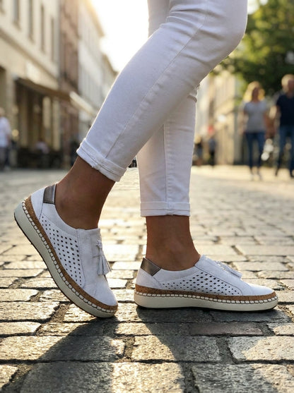 Avery Slip-Ons - Comfort