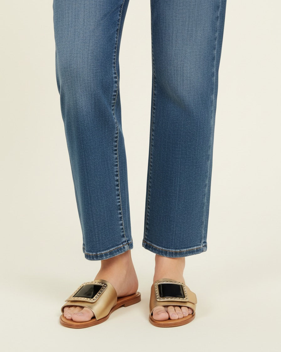 Hael Sandals - Leather in Gold - plus front