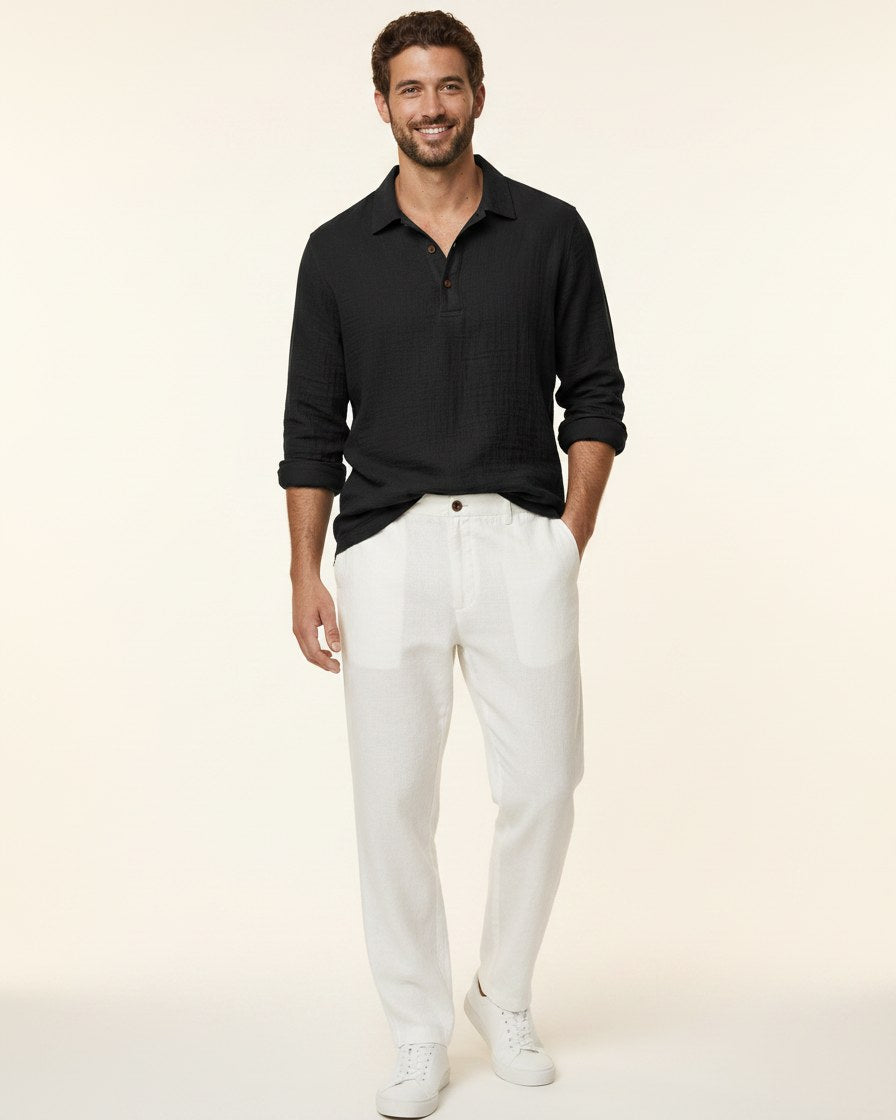 Ugo T-Shirt - Relaxed Linen in Black - plus front