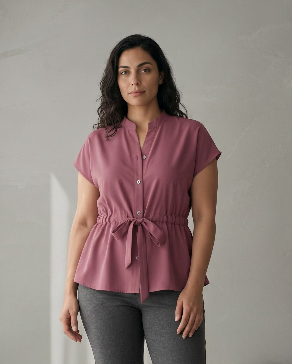 Finn Blouse - Stand-Collar in Red Shirt - plus front