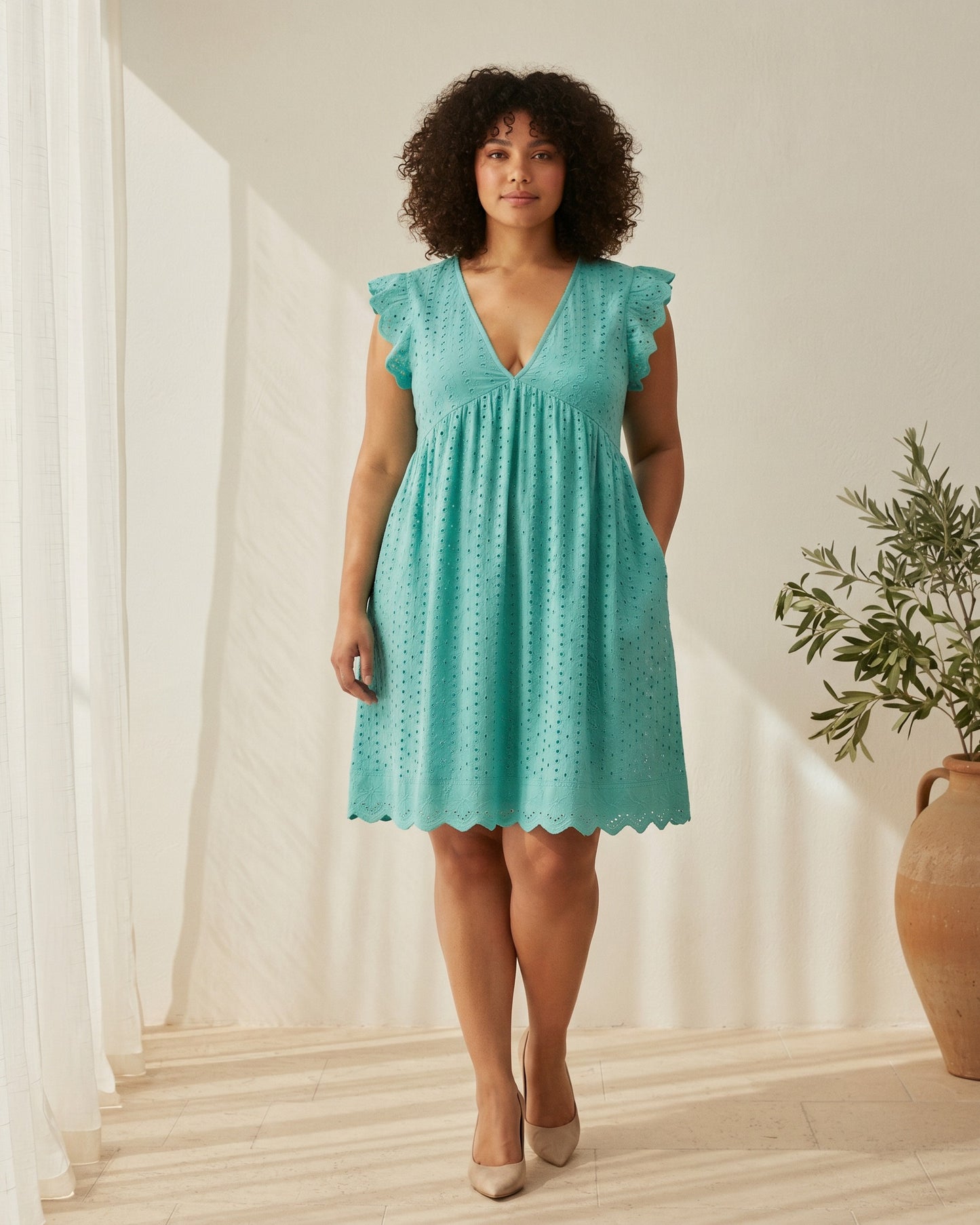 Dleo Dress in Turquoise - plus front