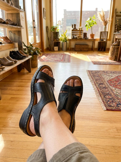 Kaia Sandals - Comfort
