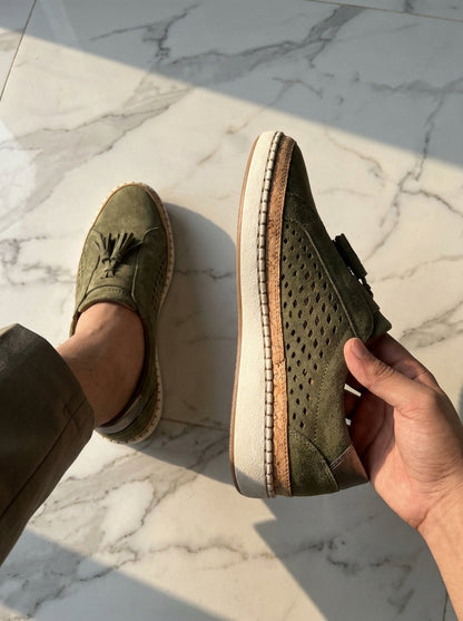 Avery Slip-Ons - Comfort