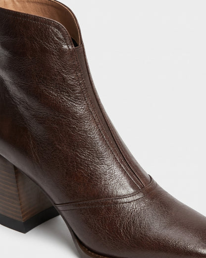 Sael Boots - Square-Toe Block-Heel Leather in Espresso - profile detail