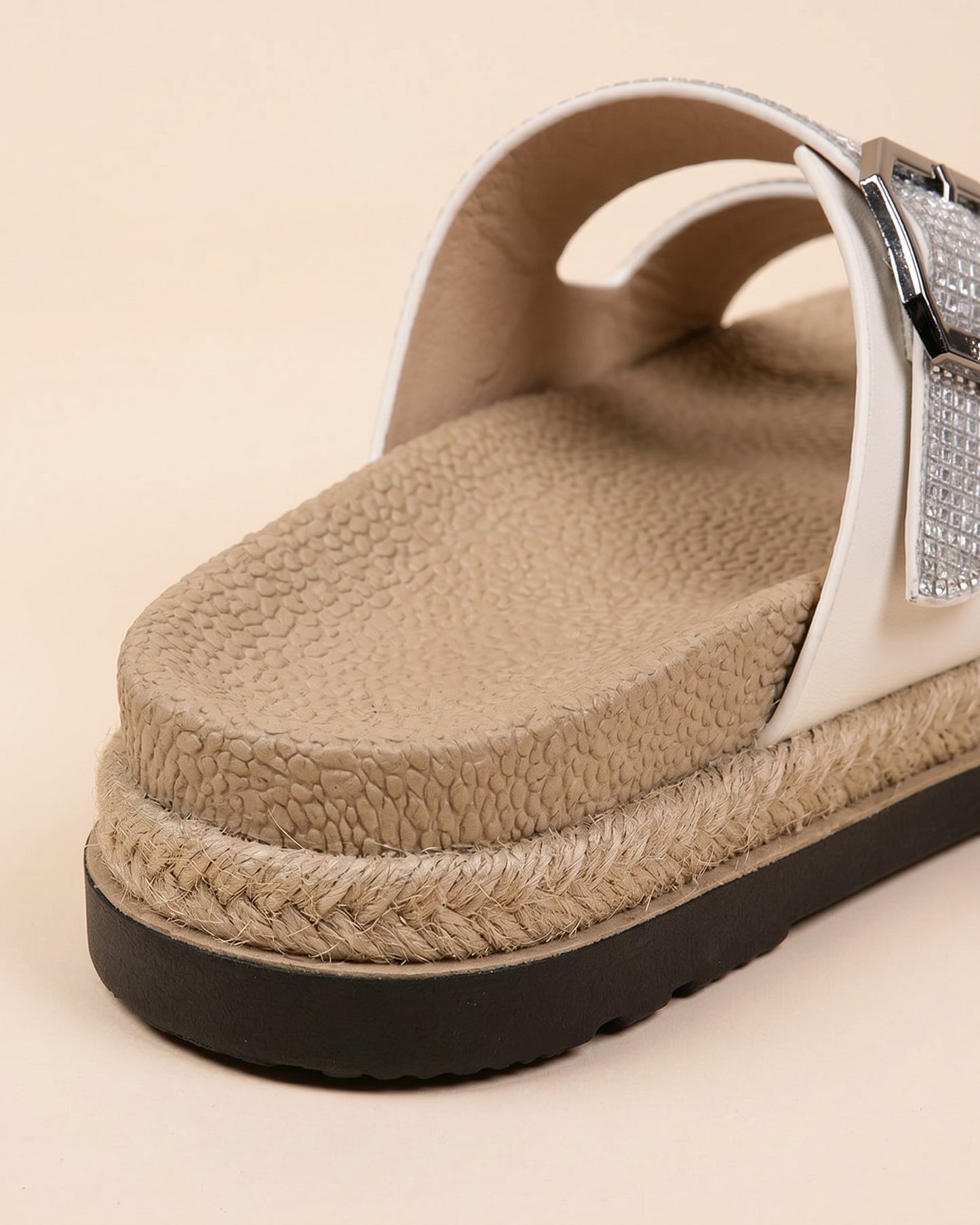 Sael Sandals in WHITE - profile detail 2