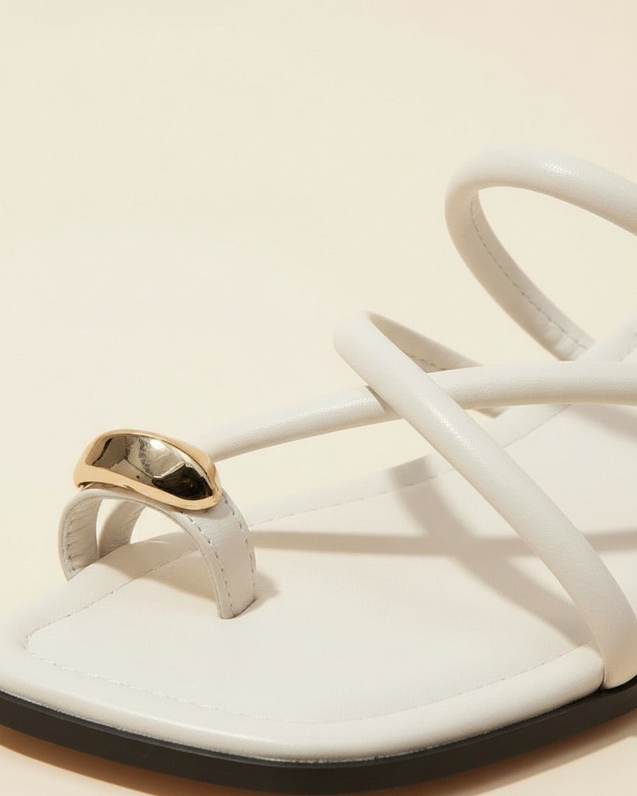 Iben Sandals - Leather in WHITE - profile detail