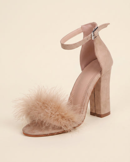 Uael Sandals - Block-Heel Suede in Beige - profile detail