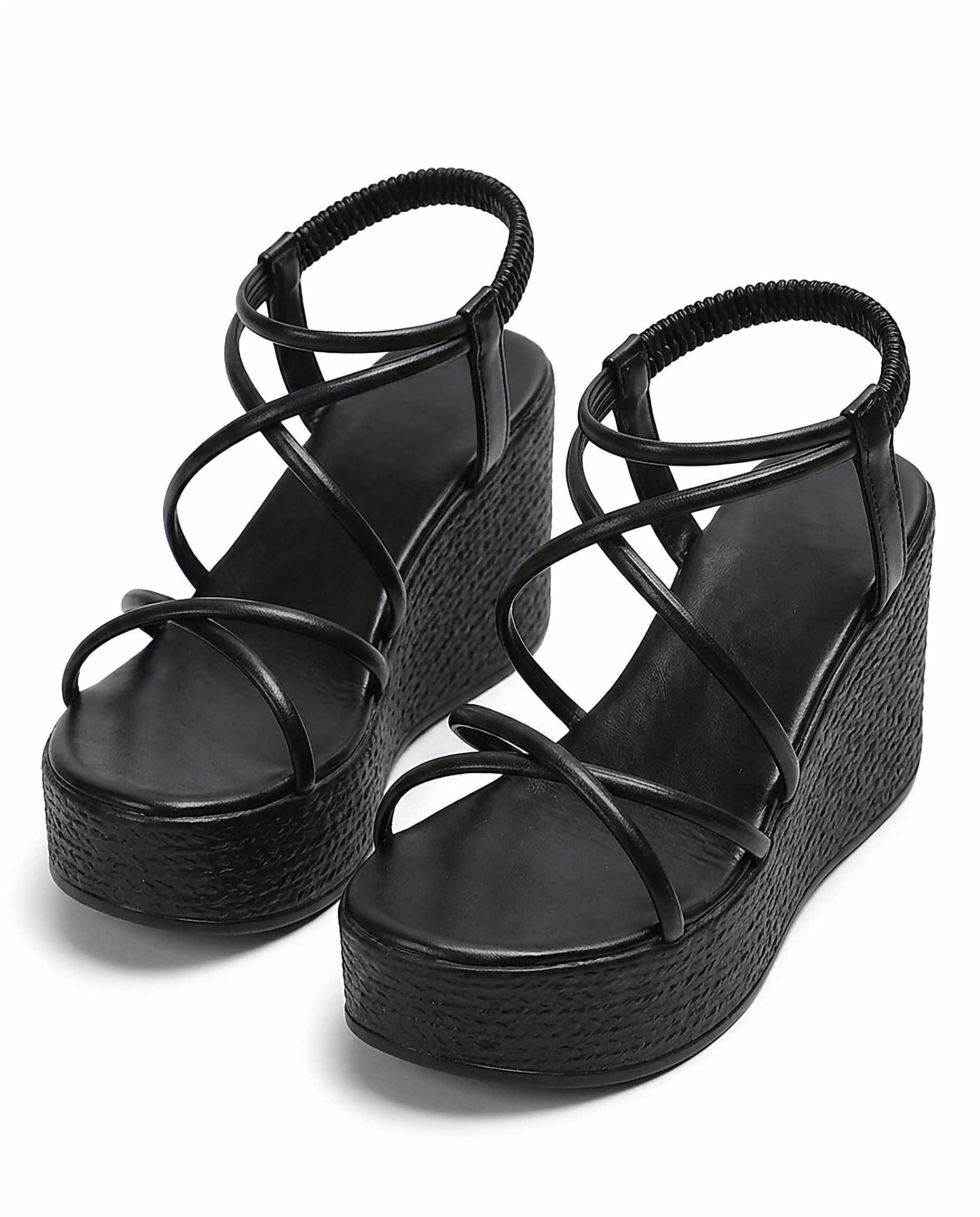 Estelle Sandals - Platform in black - profile front black