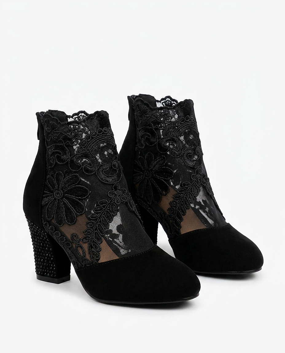 Dael Boots - Block-Heel Leather in Black - profile front black