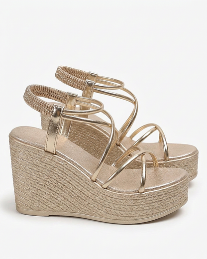 Estelle Sandals - Platform in Gold - profile side