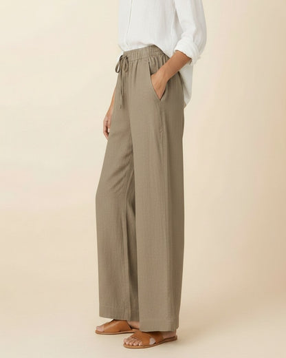 Noor Trousers - Wide-Leg Denim in Beige - side fit