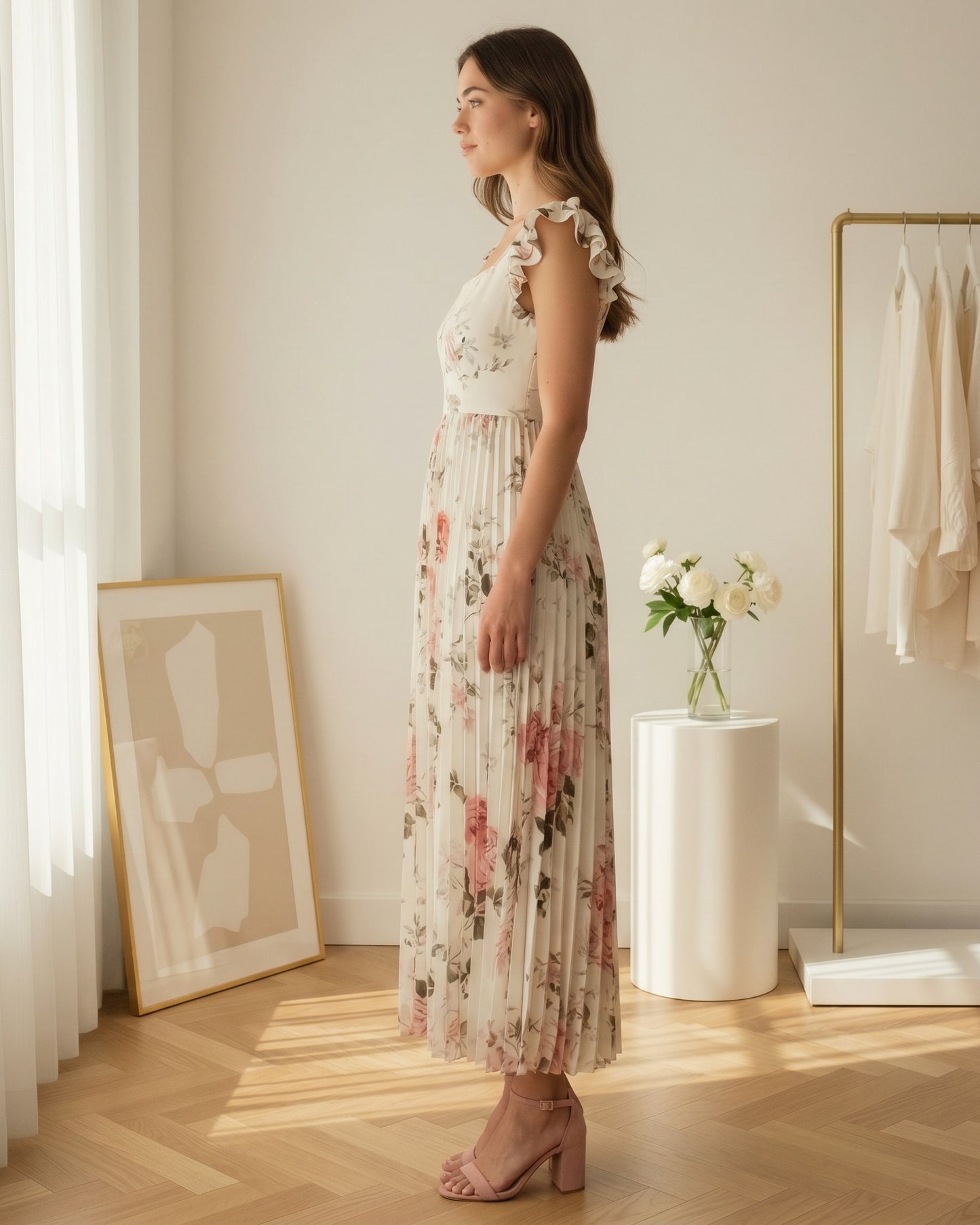 Maes Dress - High-Waist in Ivory - side fit