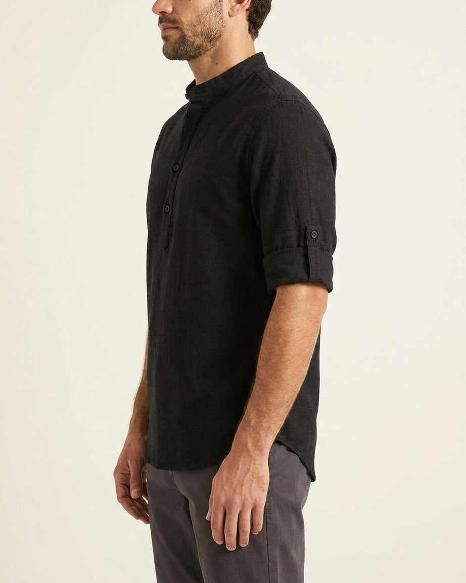 Noa Shirt - Cotton in Black - side fit