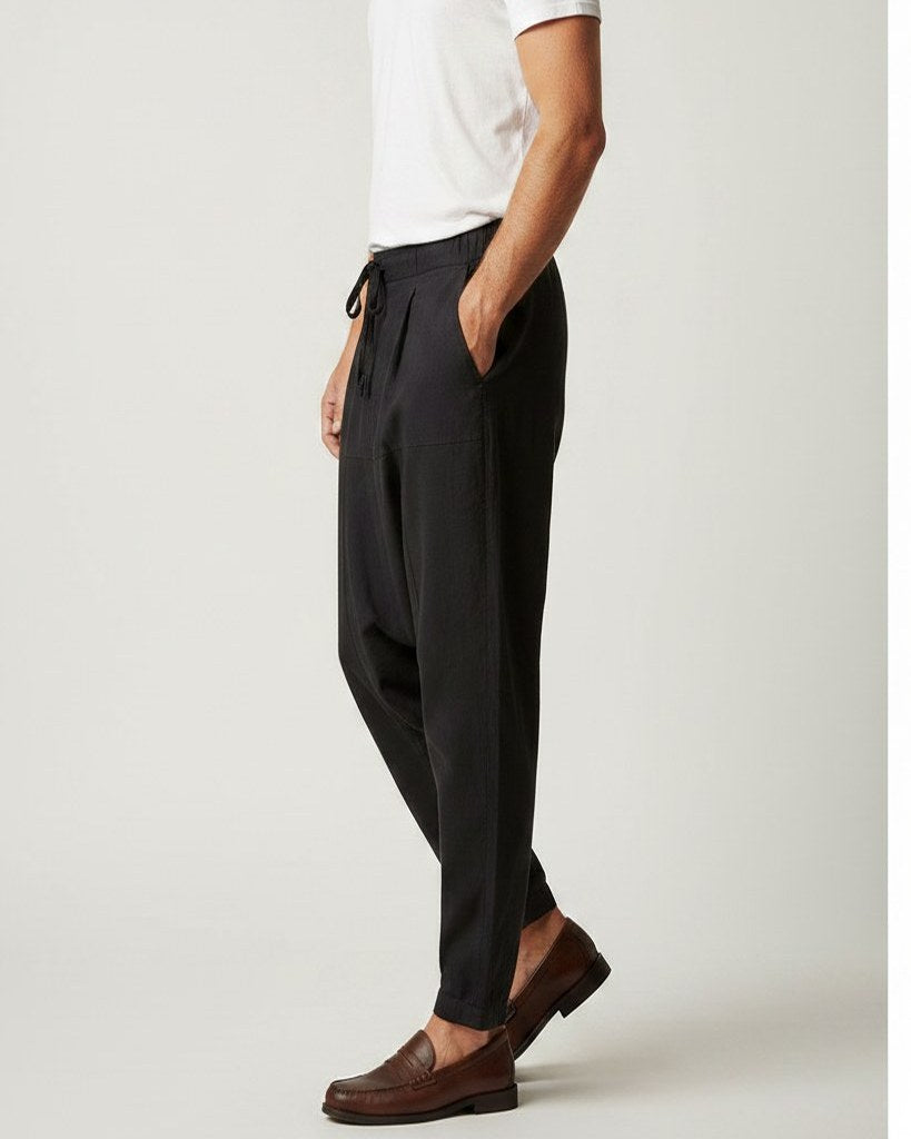 Mael Trousers - Relaxed Linen in Black - side fit