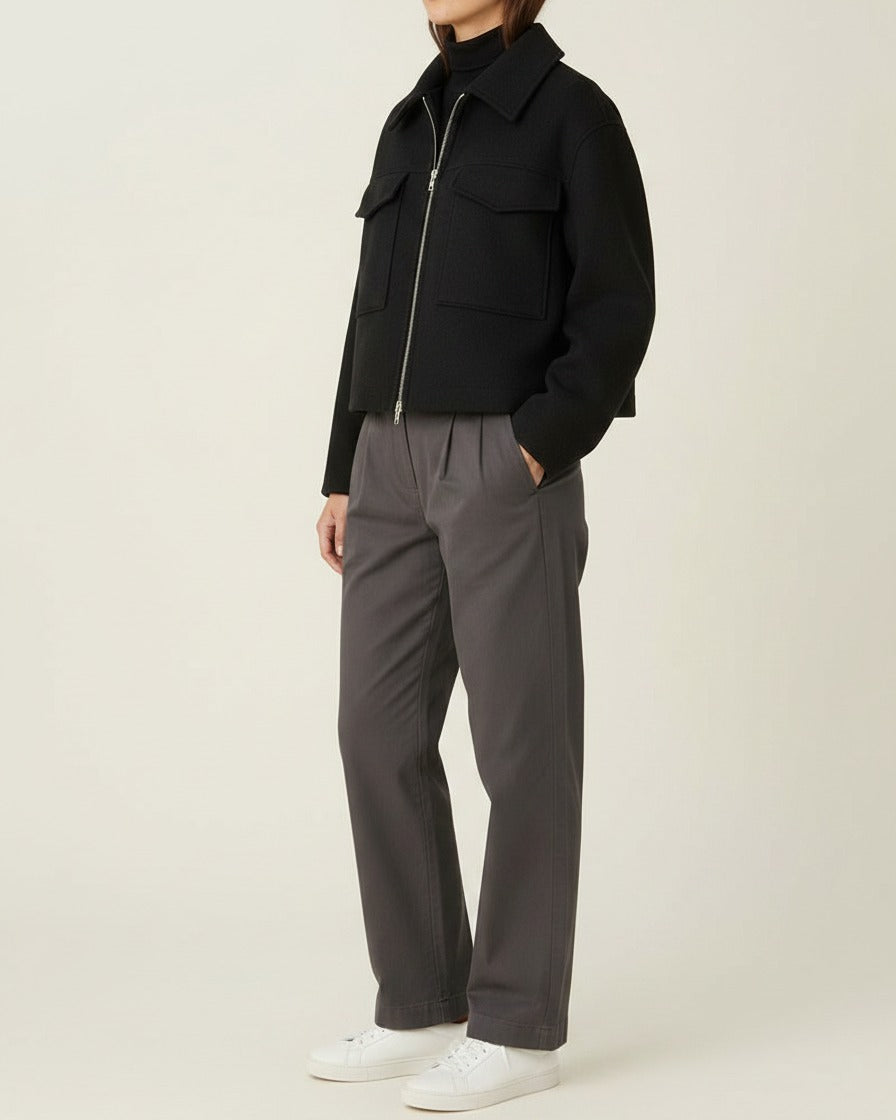 Oran Jacket - Zip in black - side fit