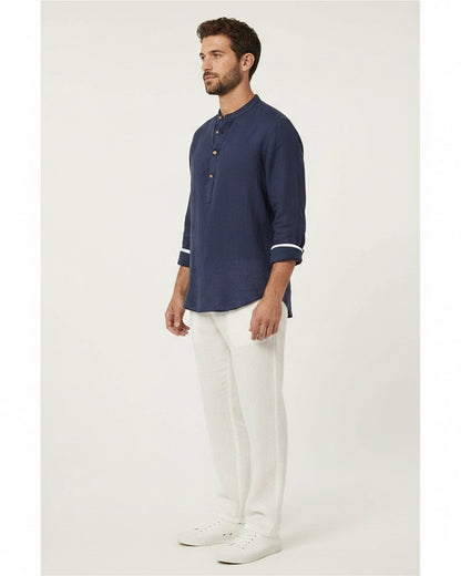 Wren Shirt - Relaxed Linen in Navy - side fit