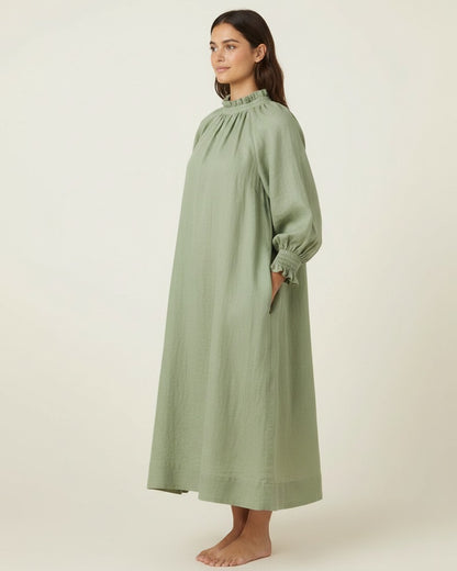 Oael Dress - Relaxed Linen in green - side fit