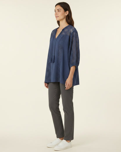 Hugo Blouse - Cotton in Blue - side fit