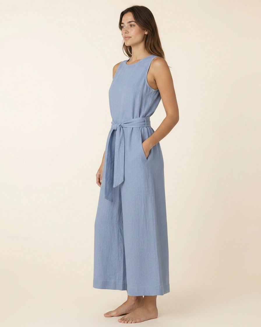 Aleo Dress - Linen in Blue - side fit