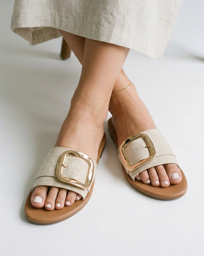 Arco Sandals in Creamy-white - studio 2